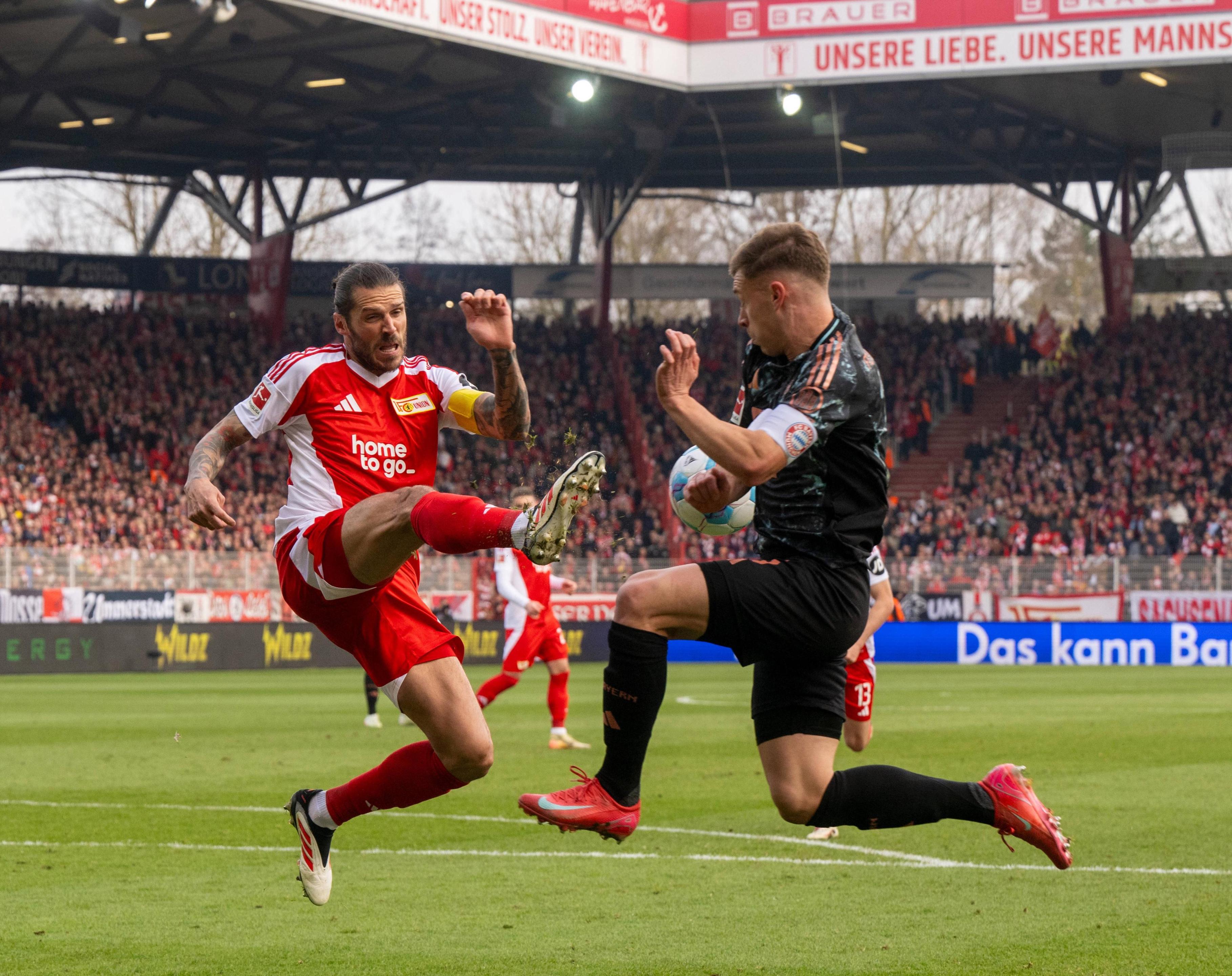 拜仁客场一球小胜，晋级阿贾克斯