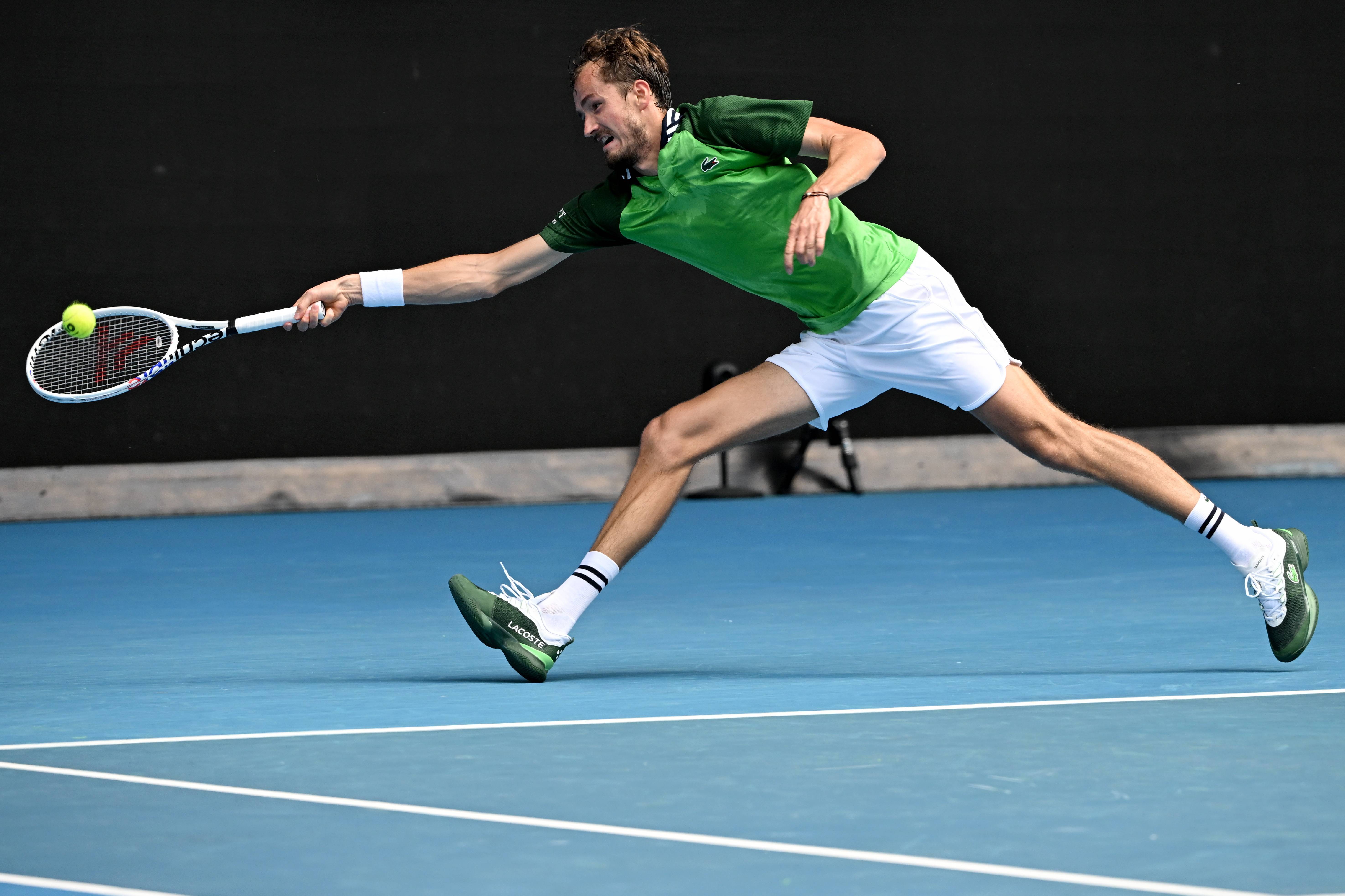 澳网绝杀ATP总决赛，梅德韦杰夫惊艳四座的简单介绍