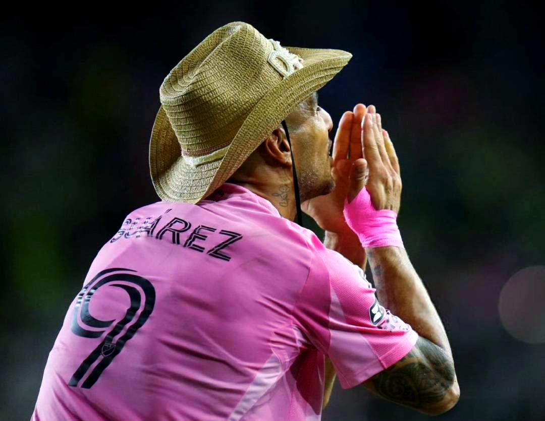 世俱杯改制-包含塞内加尔逆转韩国，苏亚雷斯关键制胜的词条