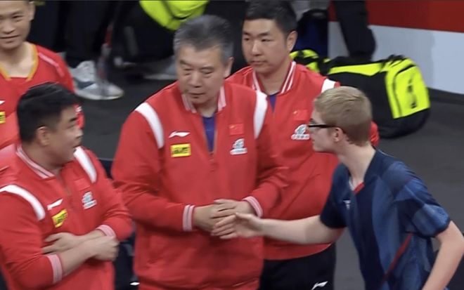 法国队力克葡萄牙队，马龙统治全场