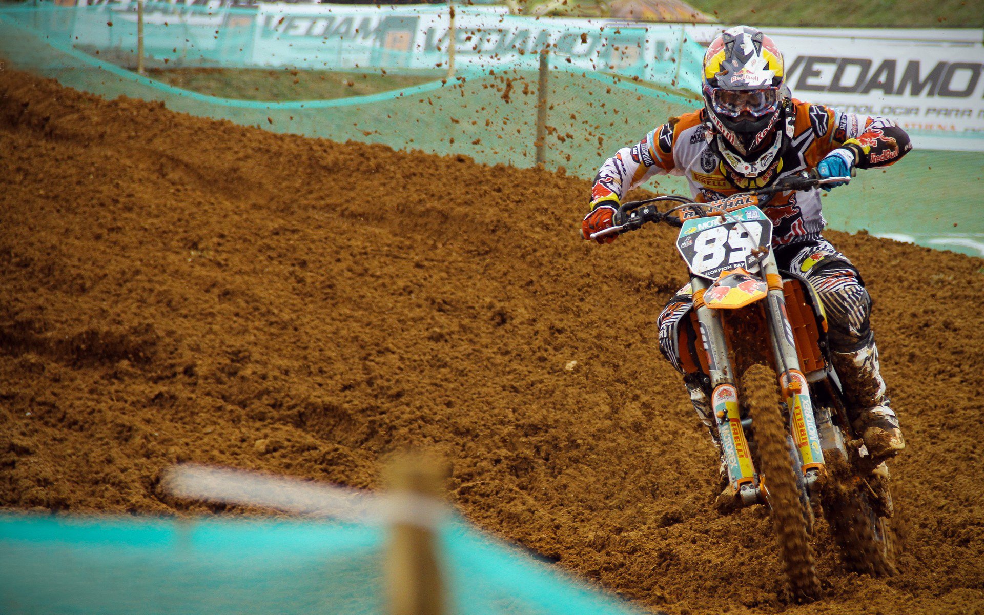 天神下凡！三笘薰独造三球，三球王主宰欧冠史诗之夜