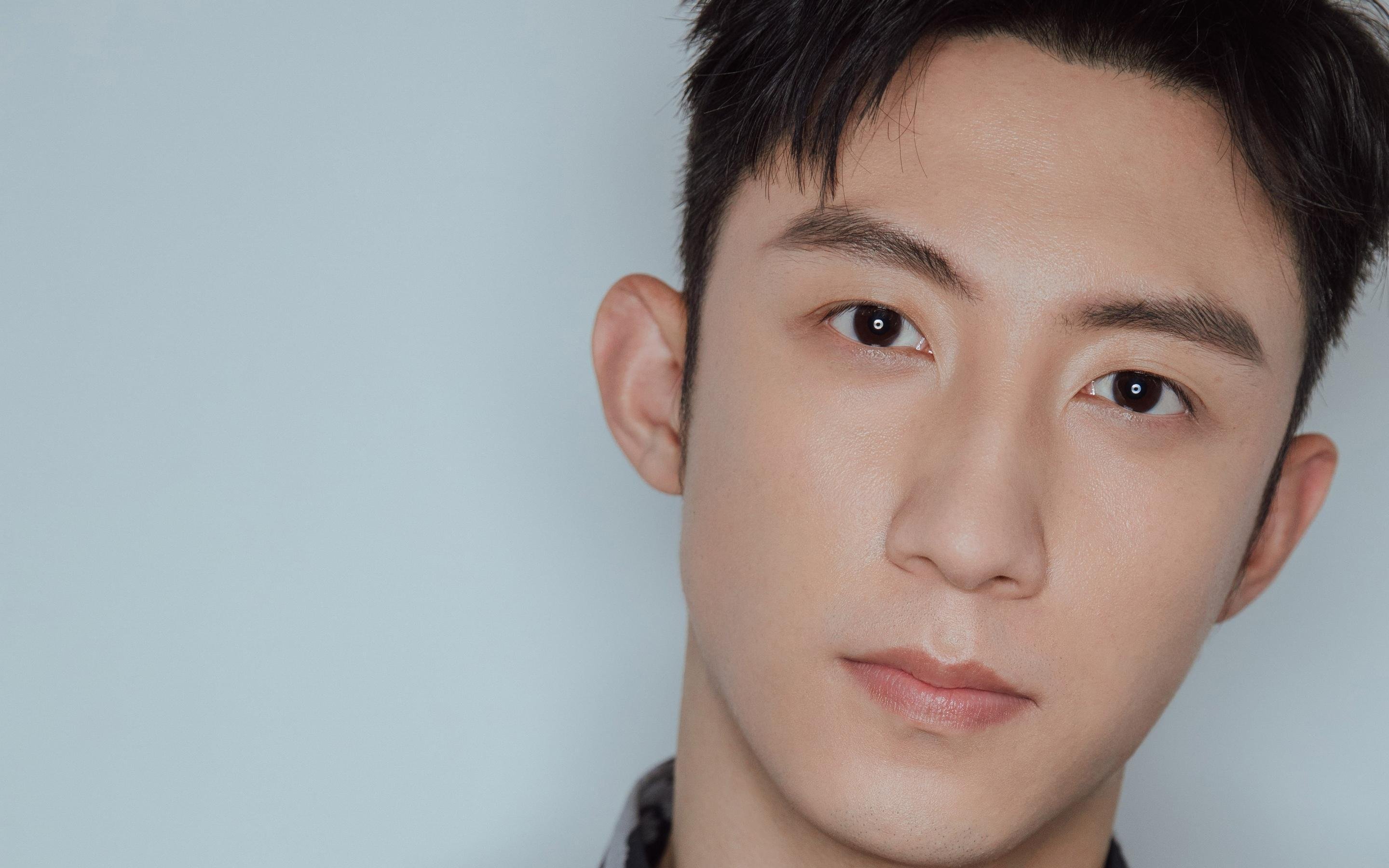 格列兹曼用实力证明自己，战术大师导演比利时横扫荷兰