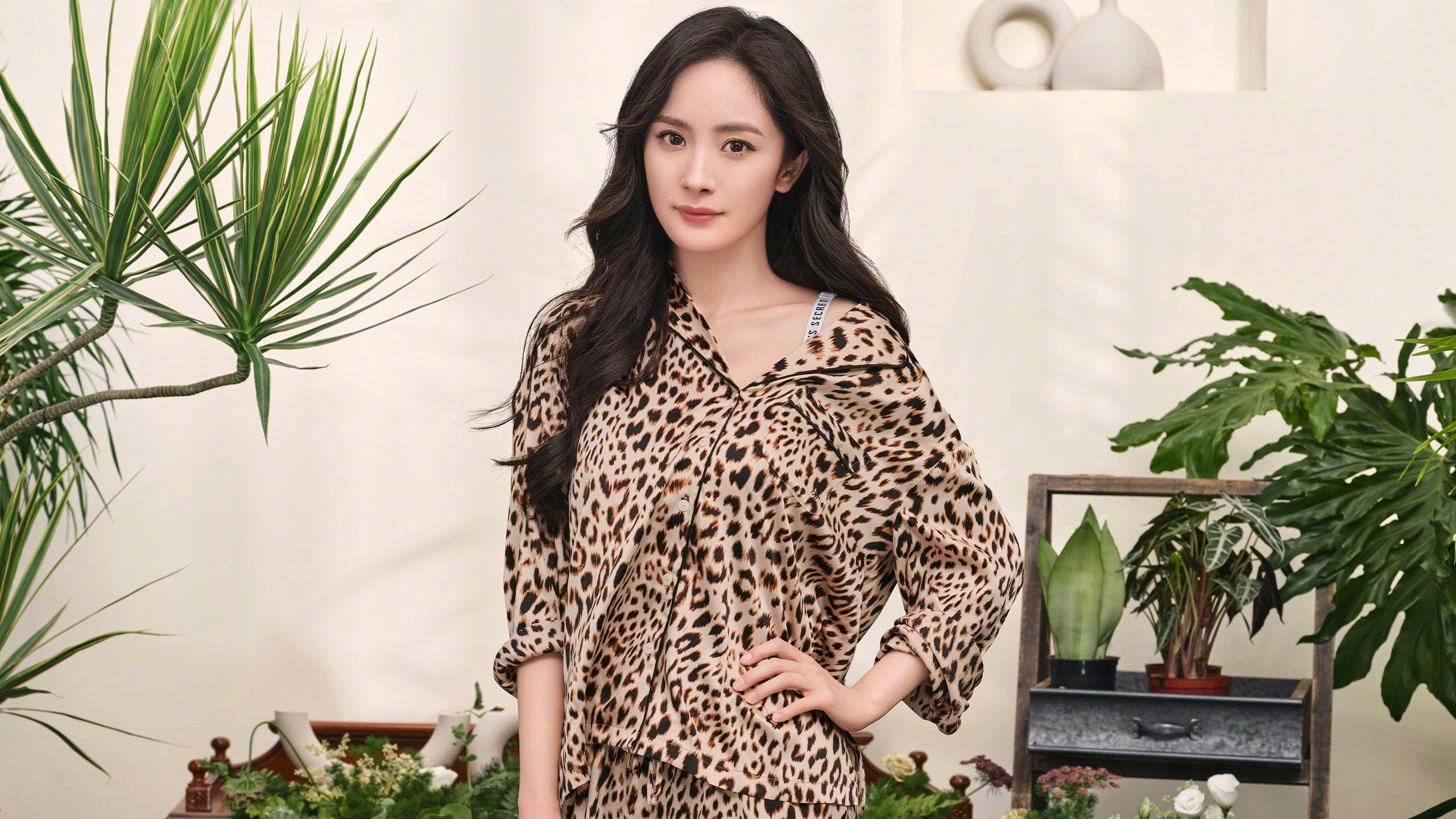 双焦点之夜，西甲国家德比激情对决与活塞稳健胜黄蜂的体育交响曲