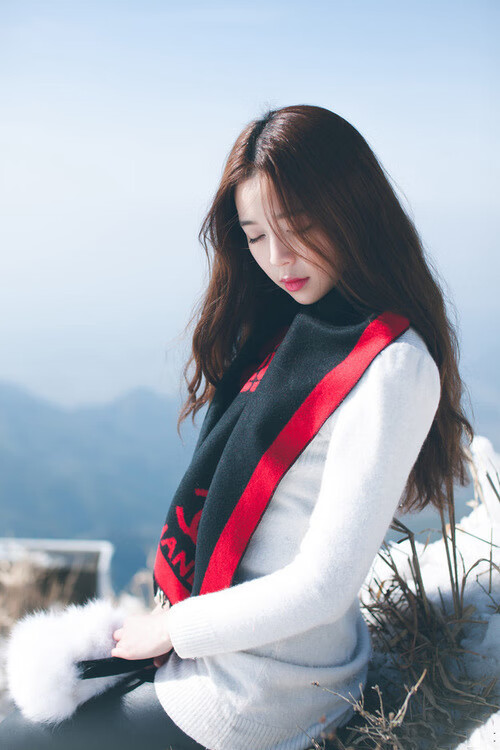 拉文对手完全无解,雷霆压哨击败篮网