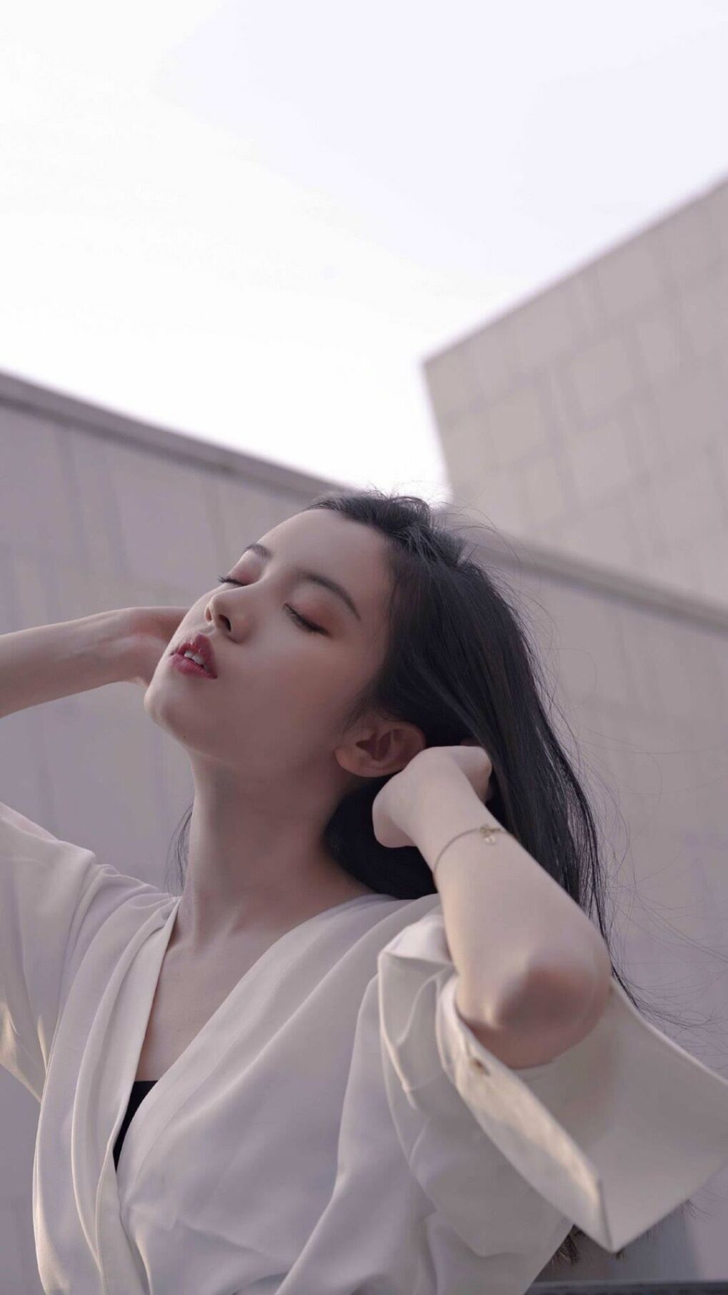 药厂铁骑踏碎蓝月,基耶萨一剑封喉定江山